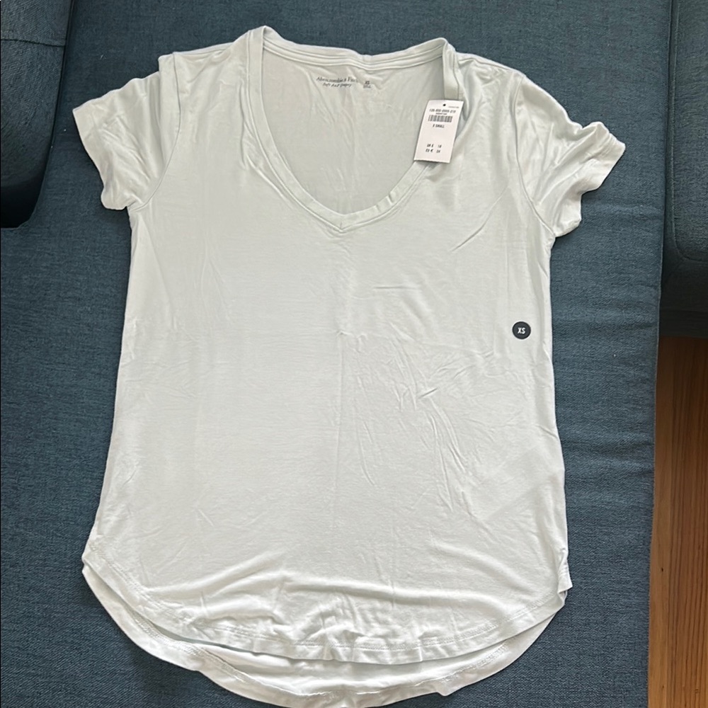 Abercrombie & Fitch Light Blue Soft and Drapey Short Sleeve T-Shirt